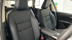 BMW 2 Series 225e xDrive Luxury 5dr DCT Hatchback